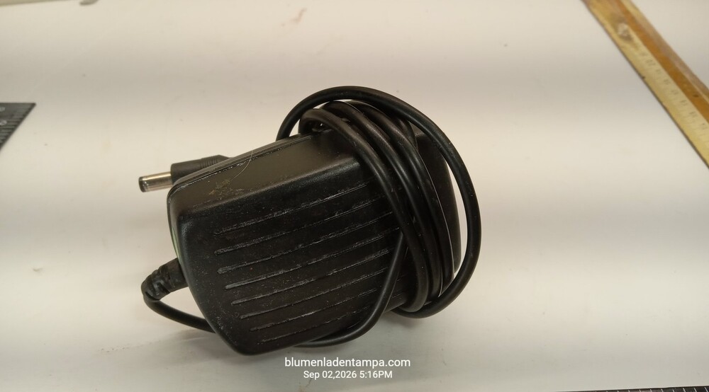 TDX-1202000 AC Adapter Power Supply 12V 2.0A 24W Center Positive Barrel